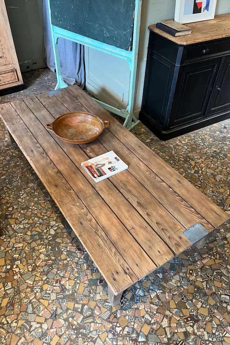 Table basse en sapin Début XXème