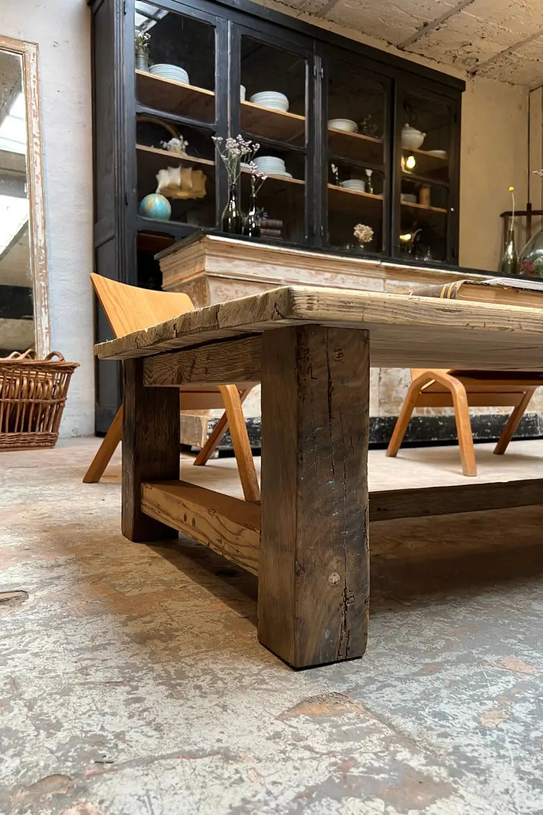Table basse en sapin Début XXème
