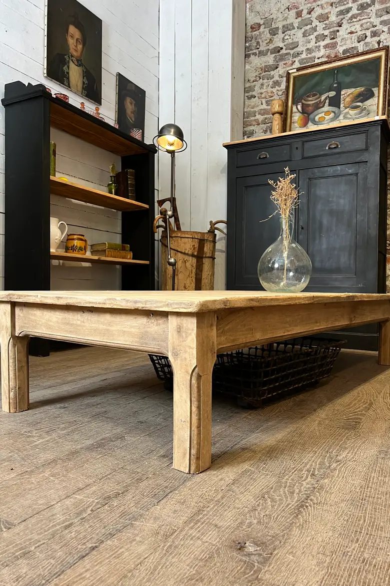 Table basse en sapin Début XXème