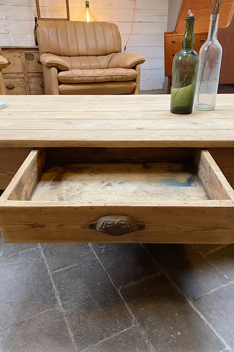 Table basse en sapin Début XXème