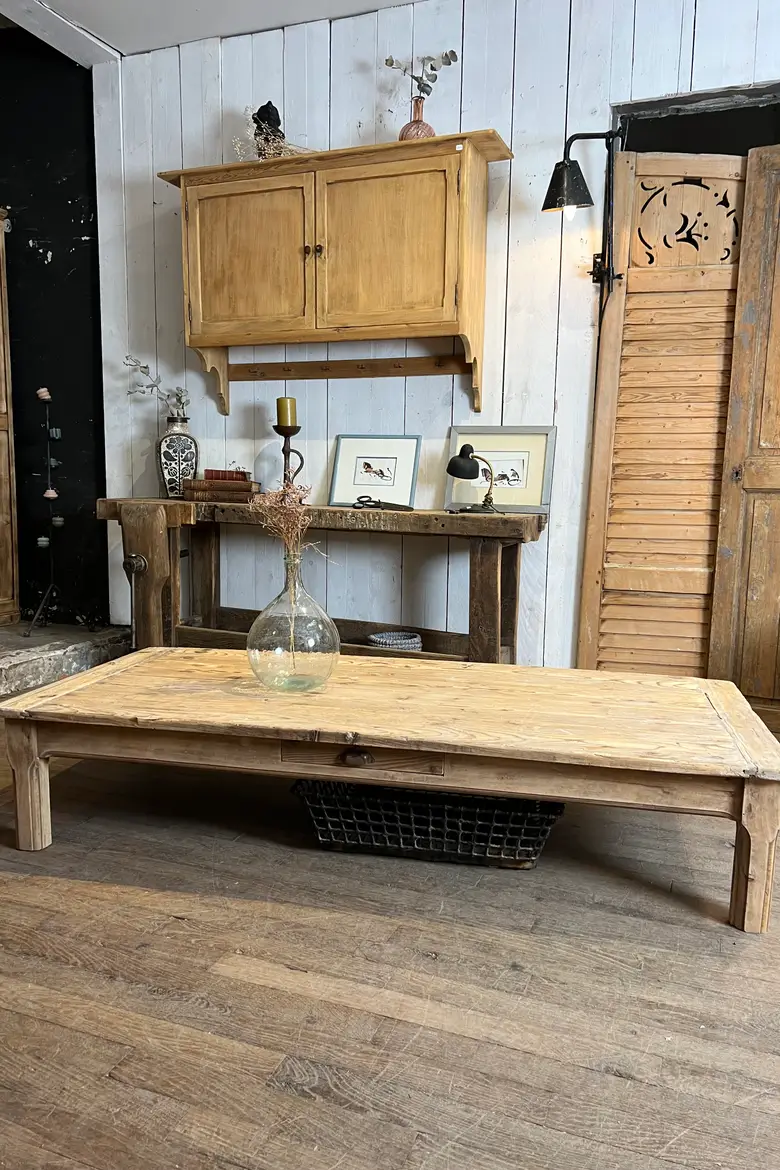 Table basse en sapin Début XXème