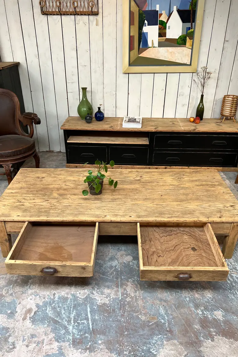 Table basse en sapin Début XXème