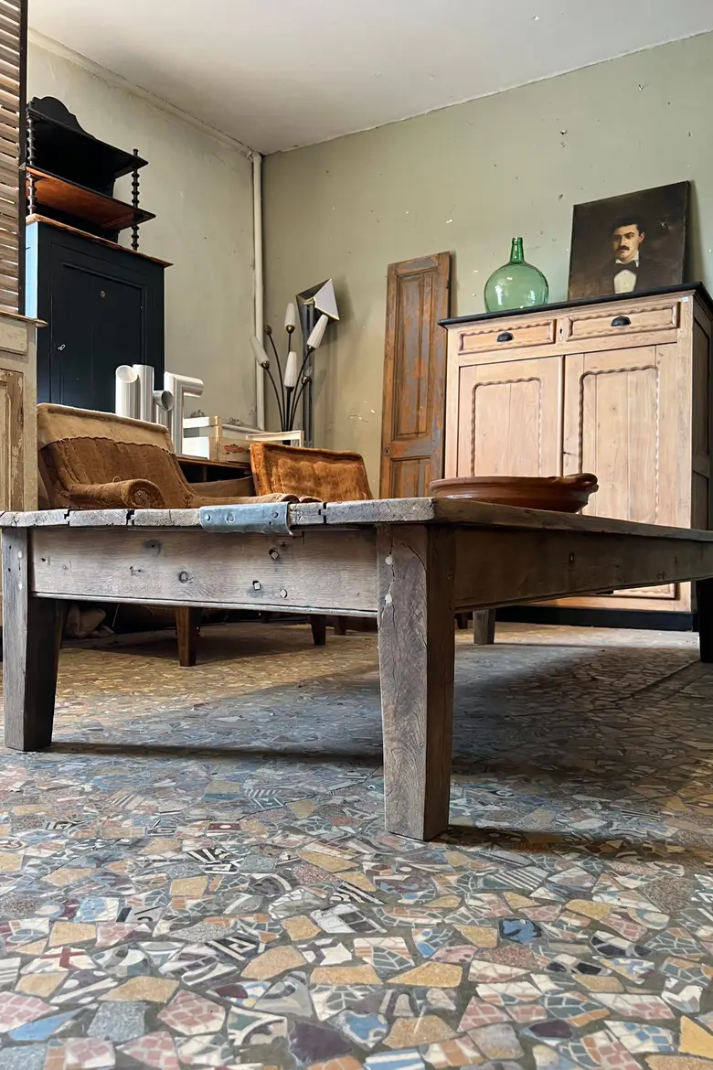 Table basse en sapin Début XXème