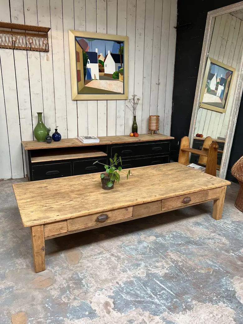Table basse en sapin Début XXème