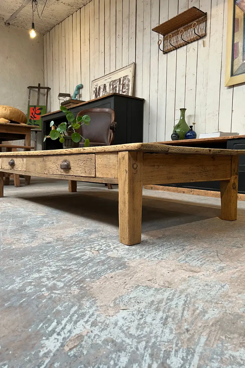 Table basse en sapin Début XXème