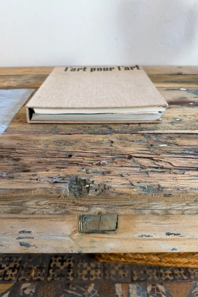 Table basse en sapin et zinc – XXe siècle