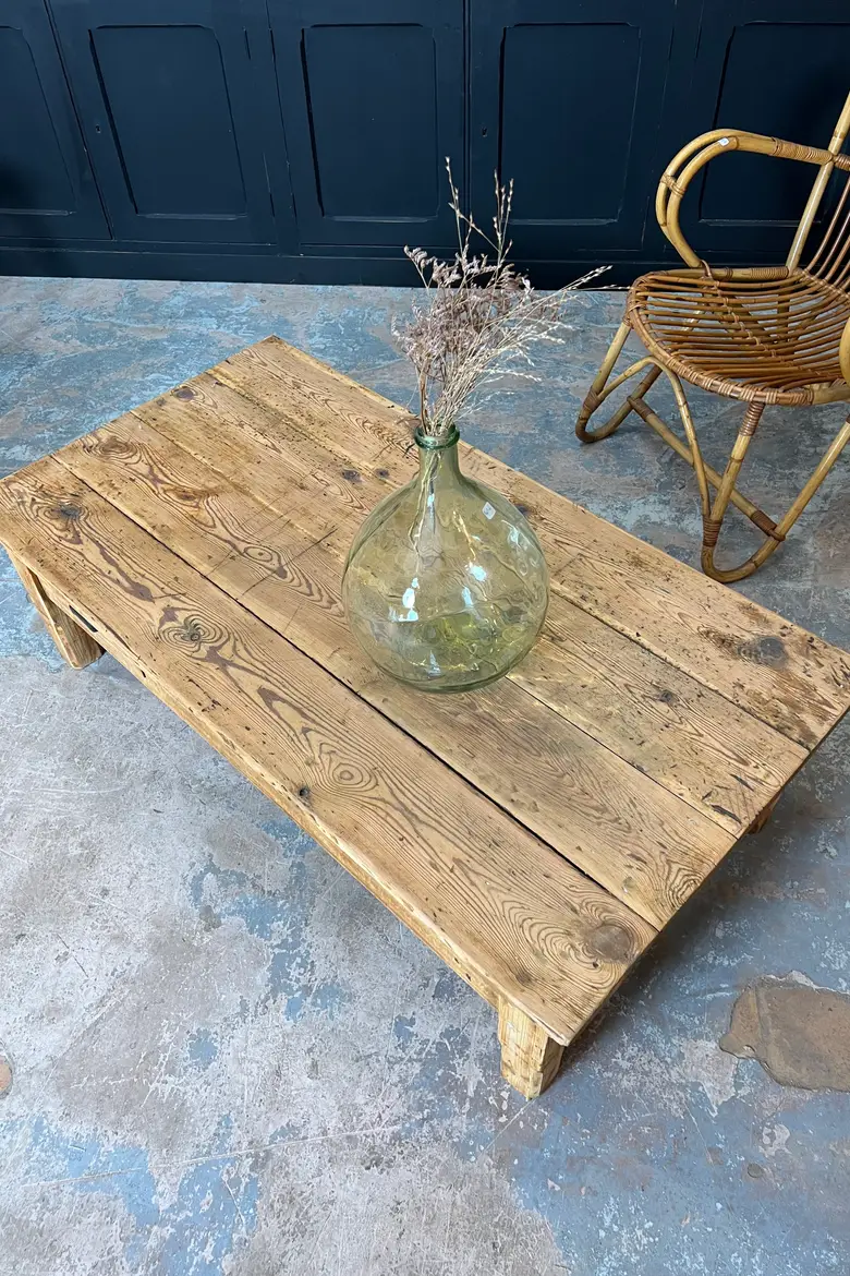 Table basse en sapin