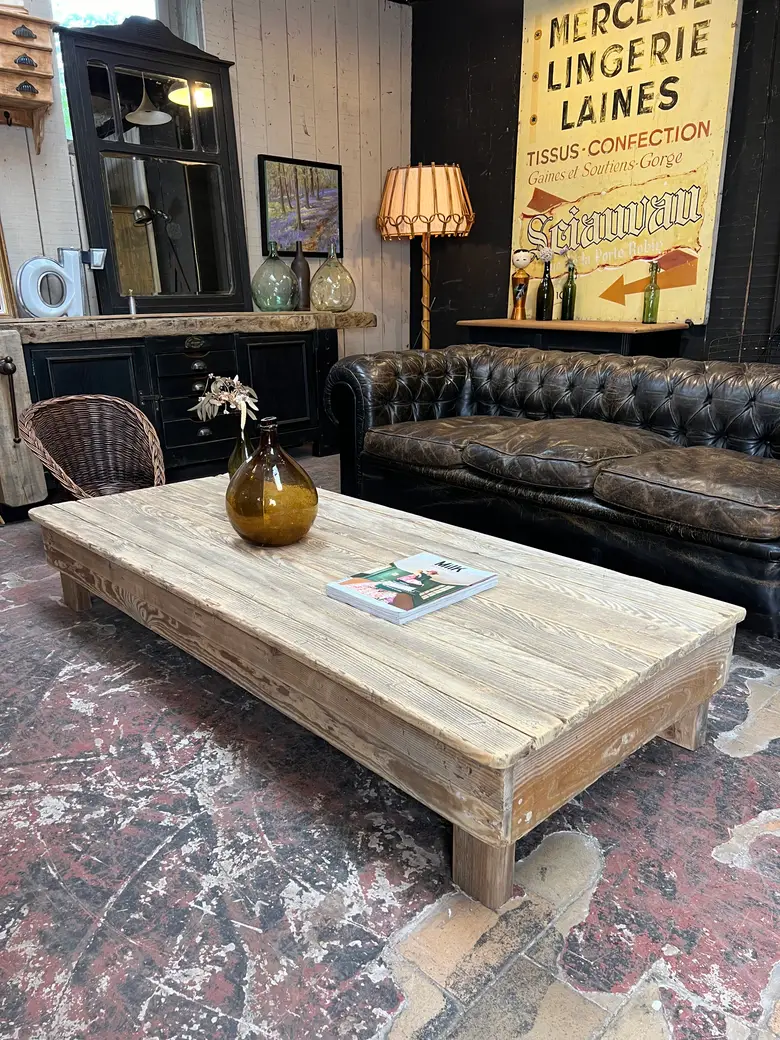 Table basse en sapin
