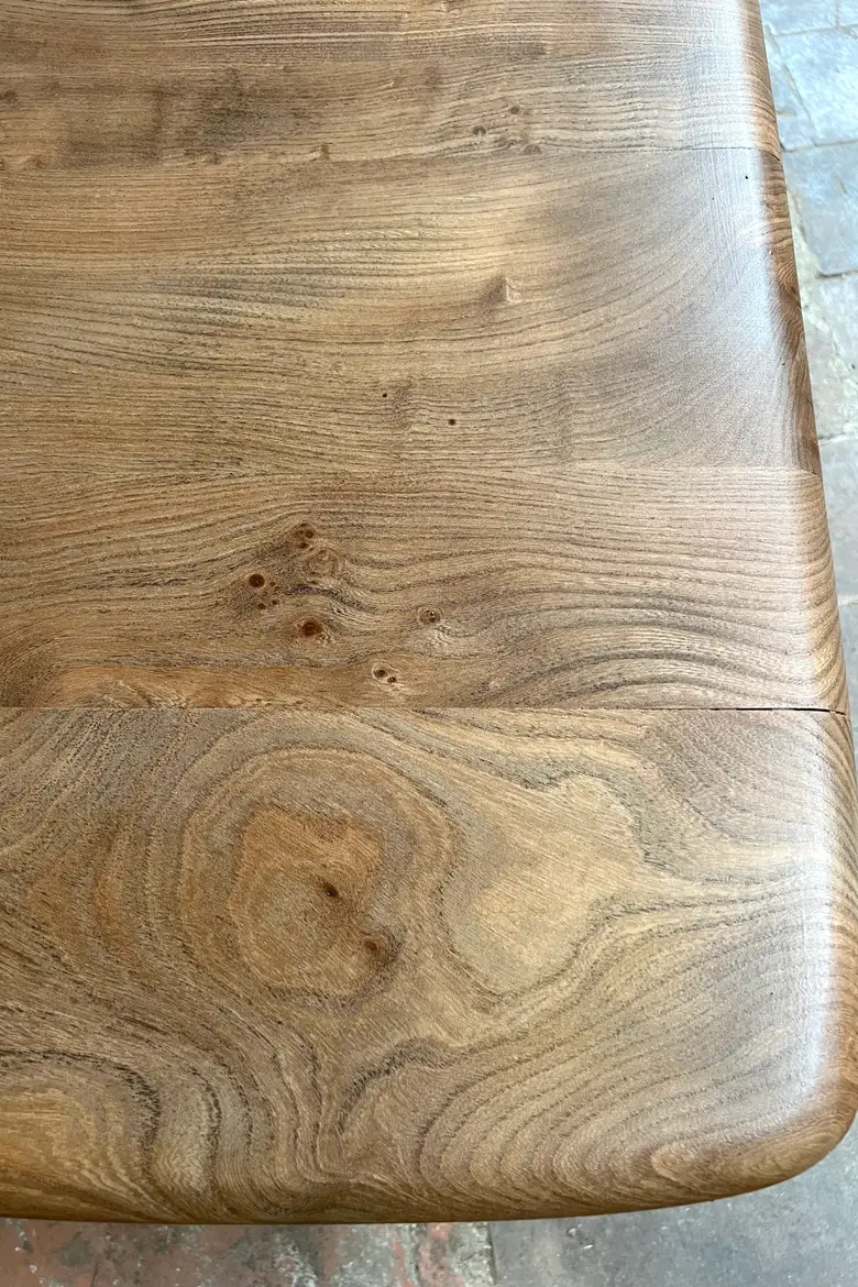 Table basse Ercol en orme 1960