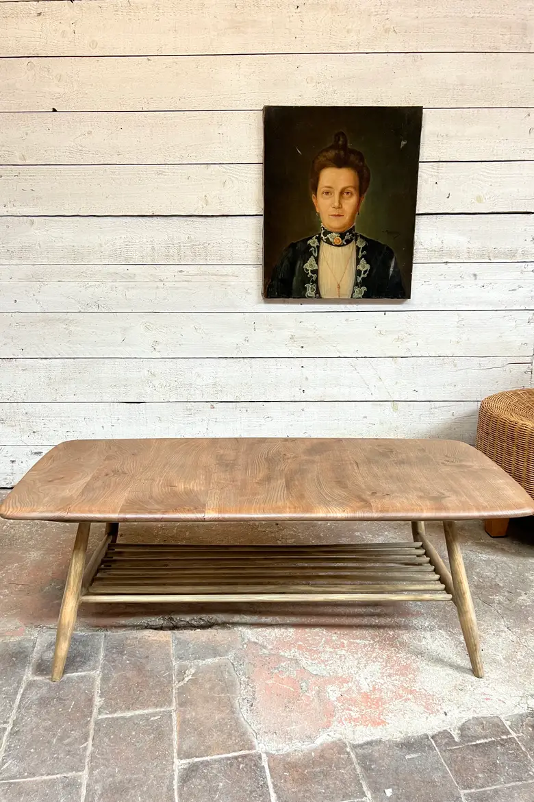 Table basse Ercol en orme 1960