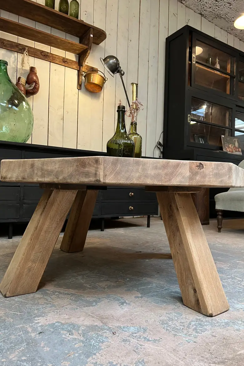 Table basse octogonale en chêne Années 60