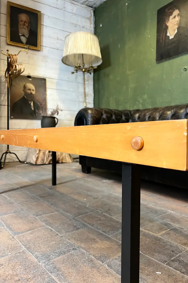 Table basse ou banc 1960