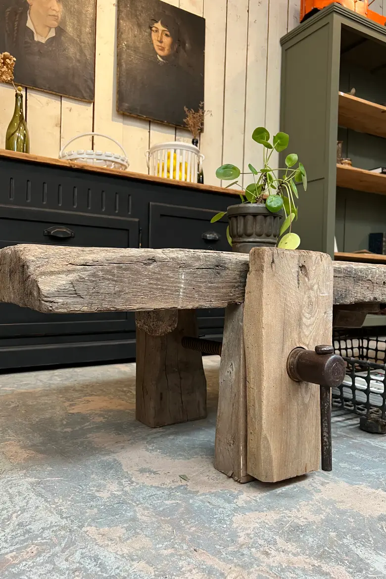 Table basse primitive