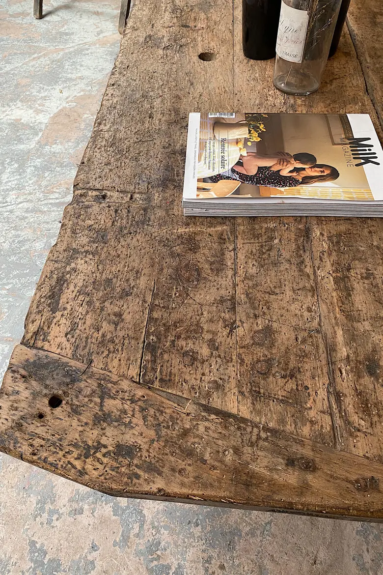Table basse primitive Début XXème