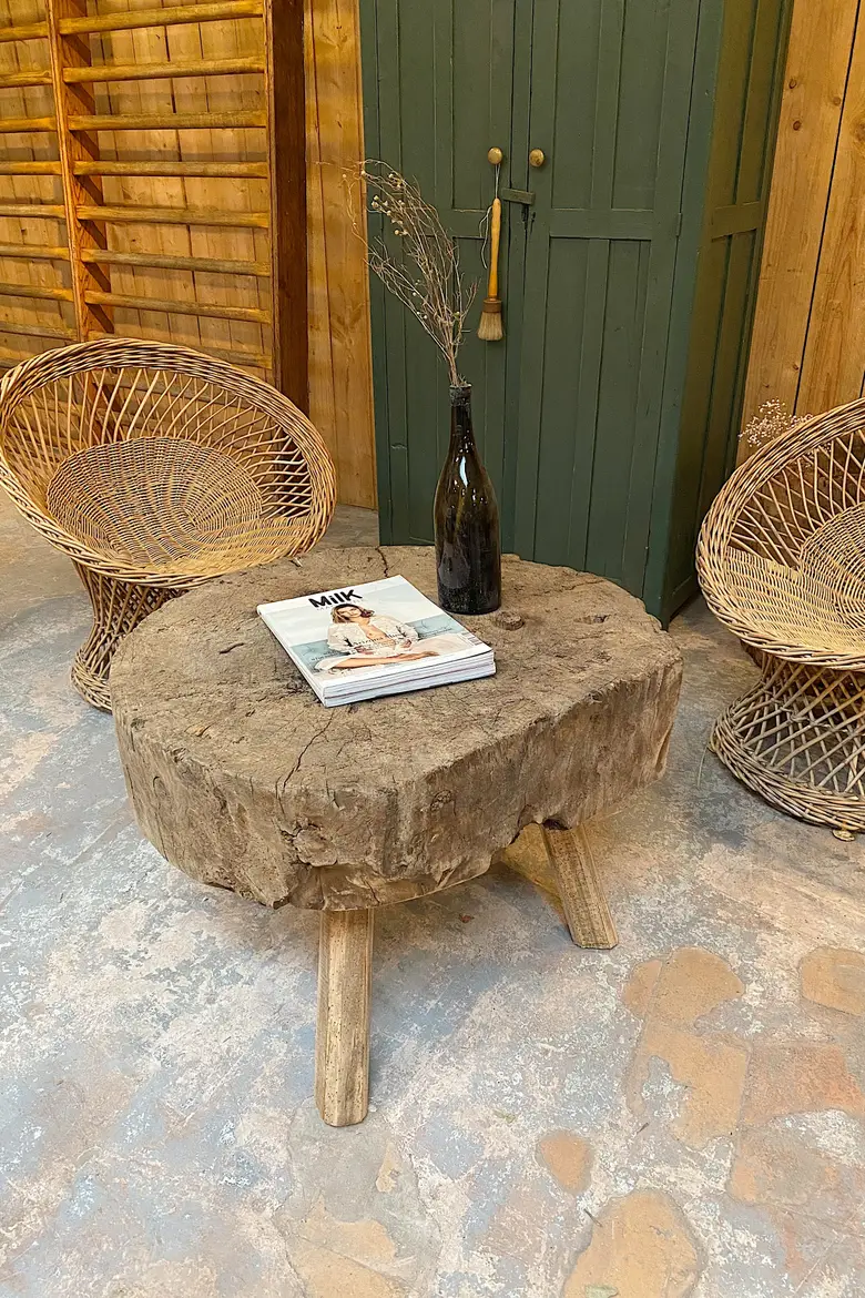 Table basse primitive Début XXème