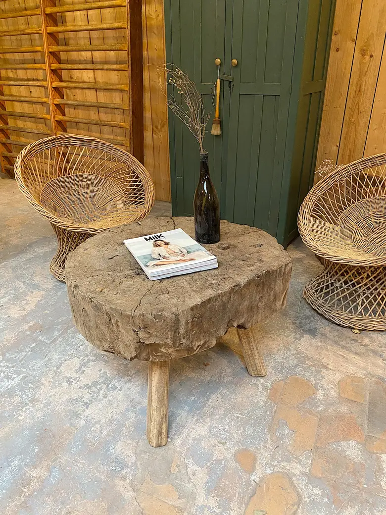Table basse primitive Début XXème