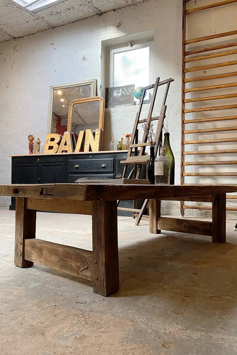 Table basse primitive Début XXème