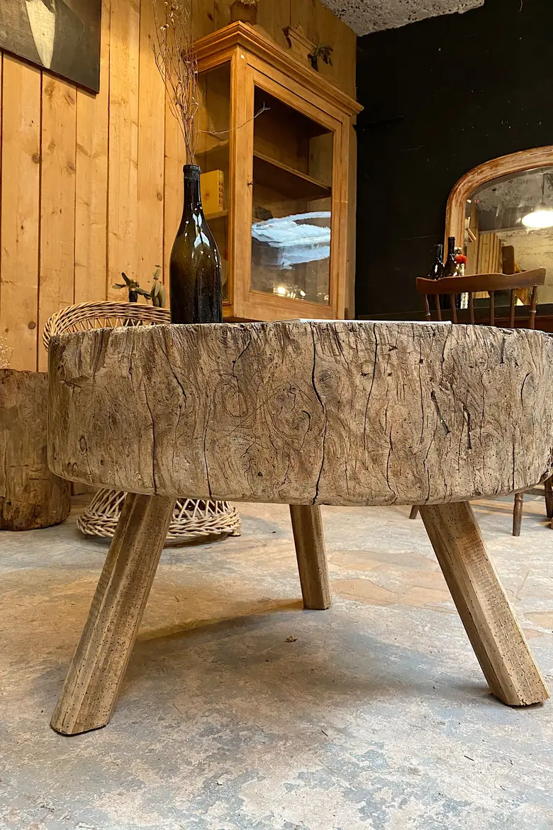 Table basse primitive Début XXème