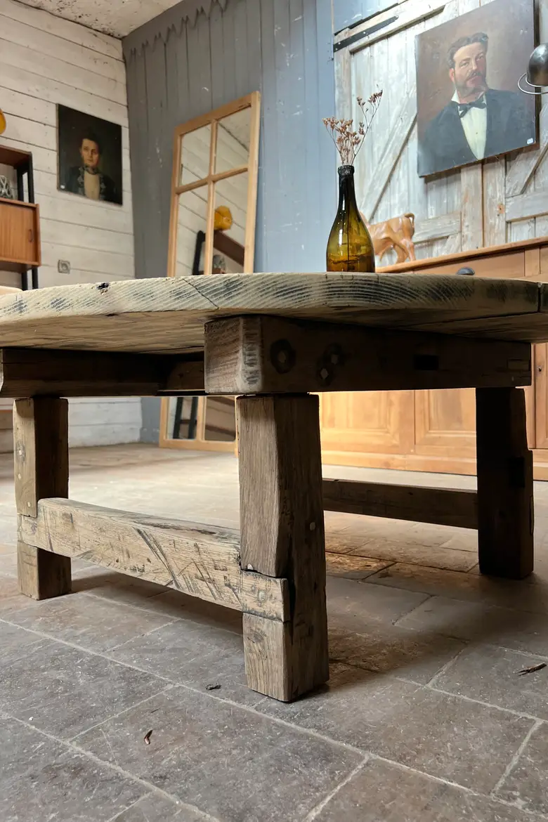 Table basse ronde rustique Début XXème