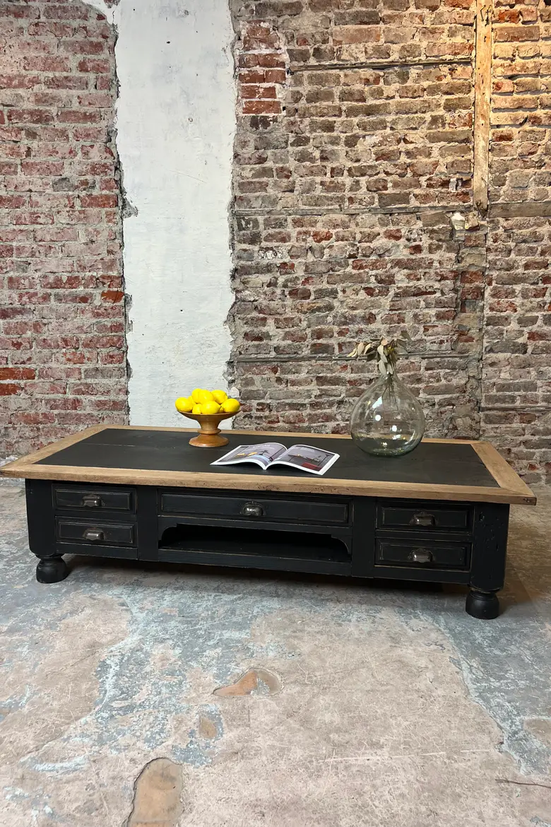 Table basse rustique en chêne