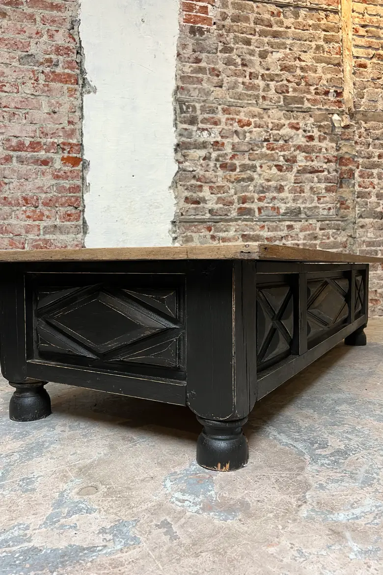 Table basse rustique en chêne