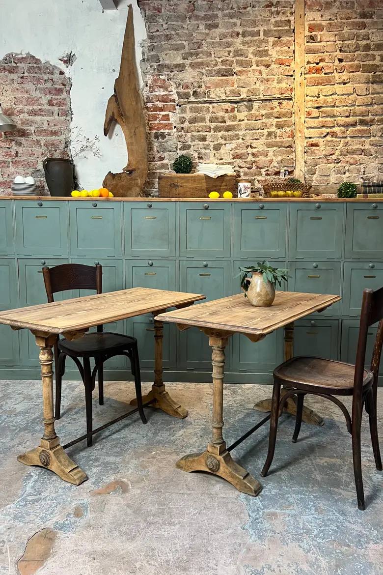 Table bistrot