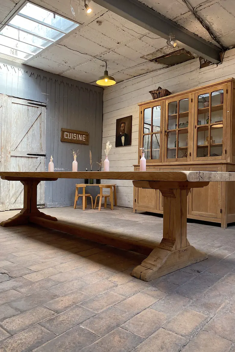 Table de château en chêne Fin XIXème