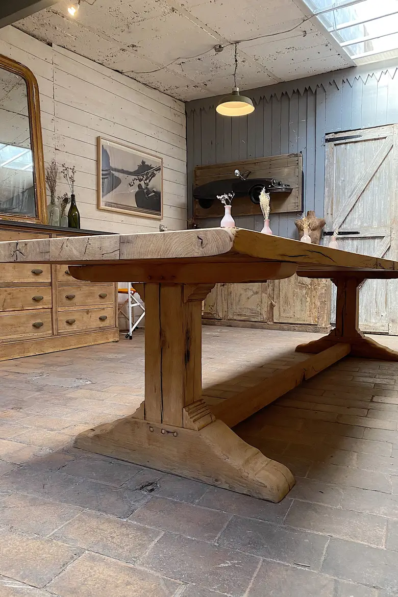 Table de château en chêne Fin XIXème