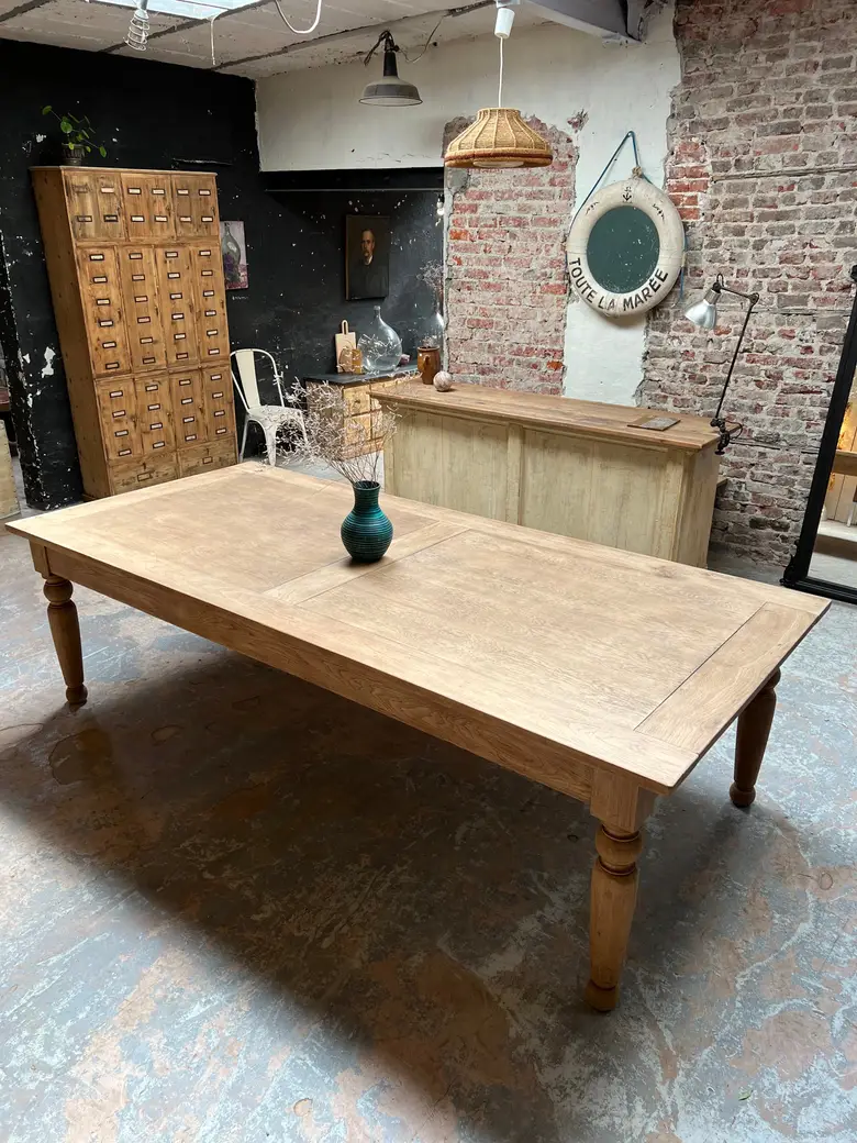 Table de conférence en chêne Début XXème
