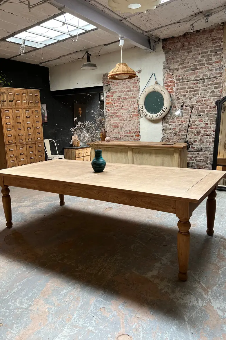 Table de conférence en chêne Début XXème