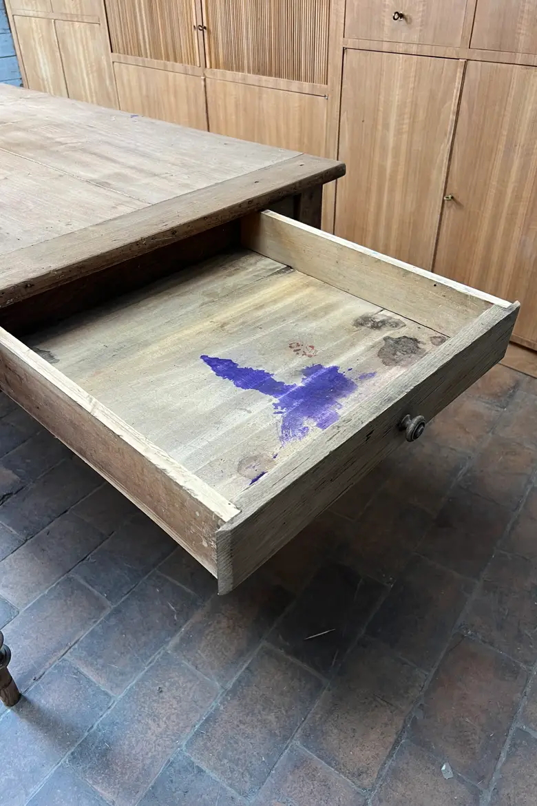 Table de cuisine en peuplier et chêne – Début XXe siècle