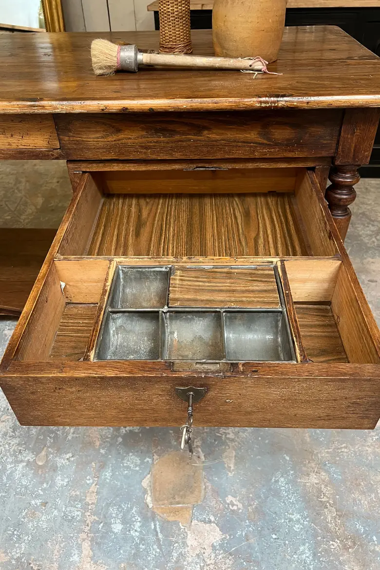 Table de drapier en chêne Début XXème