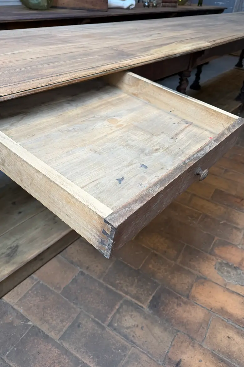 Table de drapier en chêne – XIXe siècle