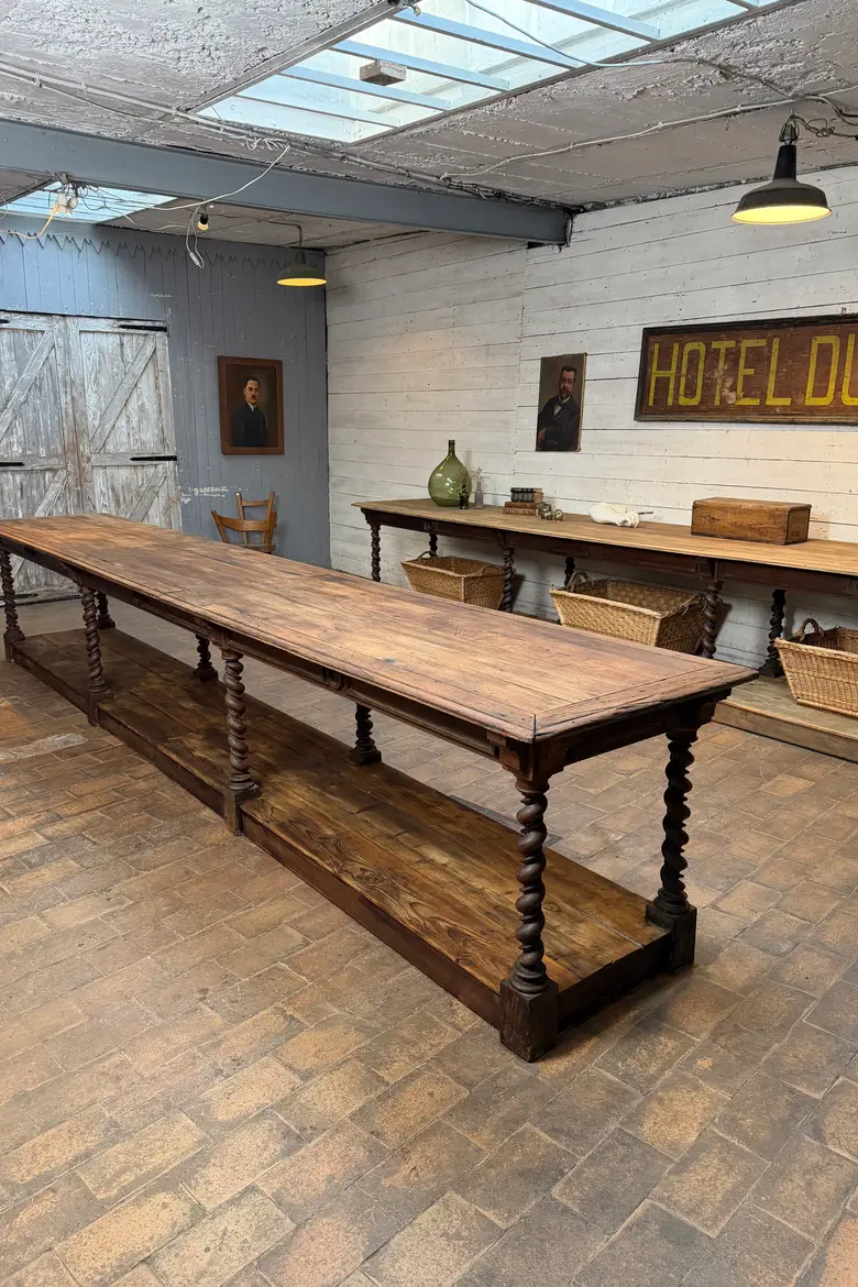 Table de drapier en chêne – XIXe siècle