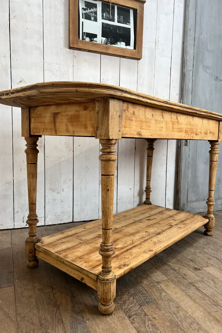 Table de drapier en sapin Début XXème
