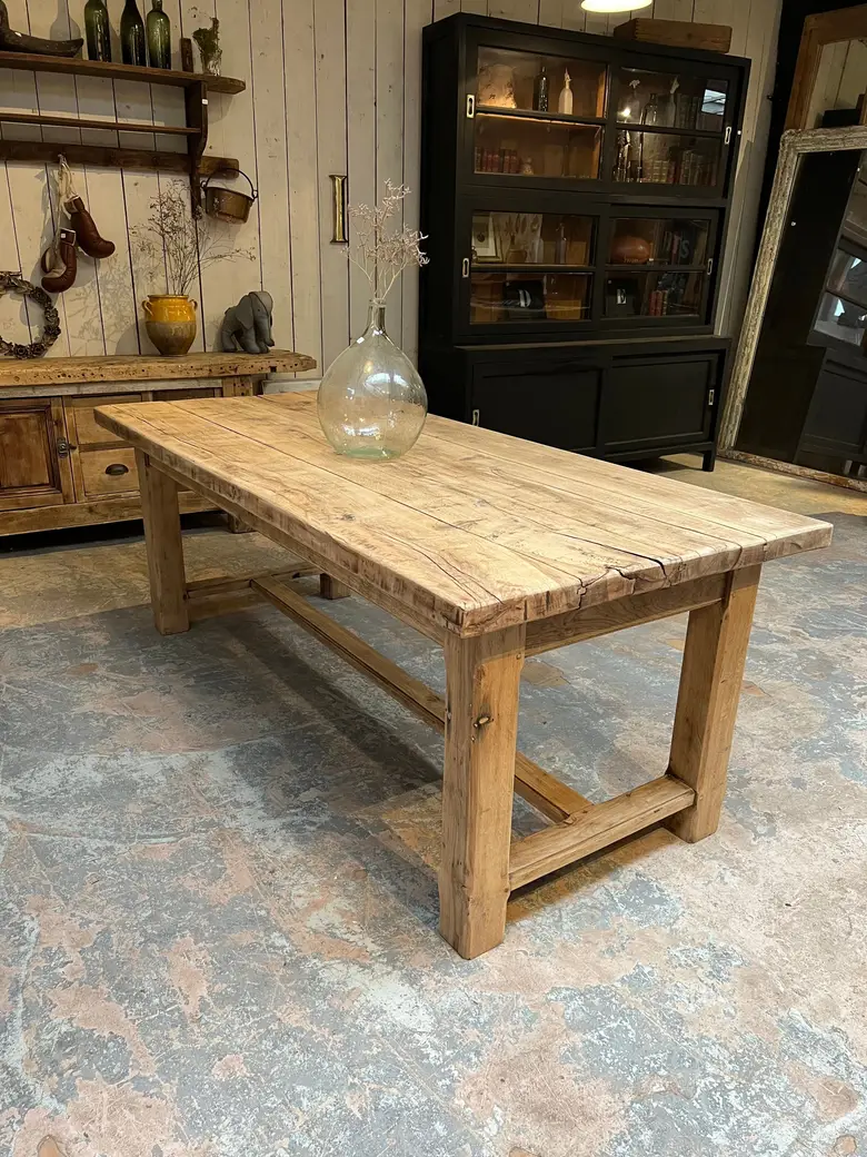 Table de ferme en chêne avec sa paire de bancs Début XXème