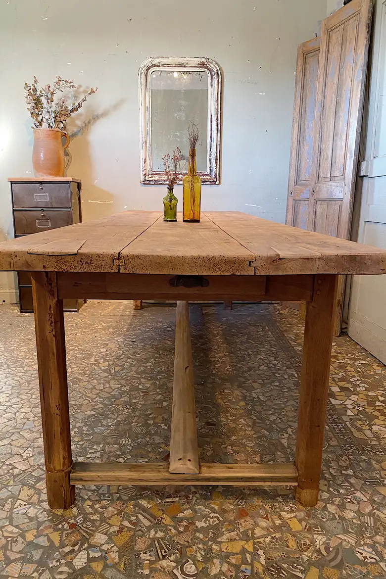 Table de ferme en noyer et chêne Début XXème