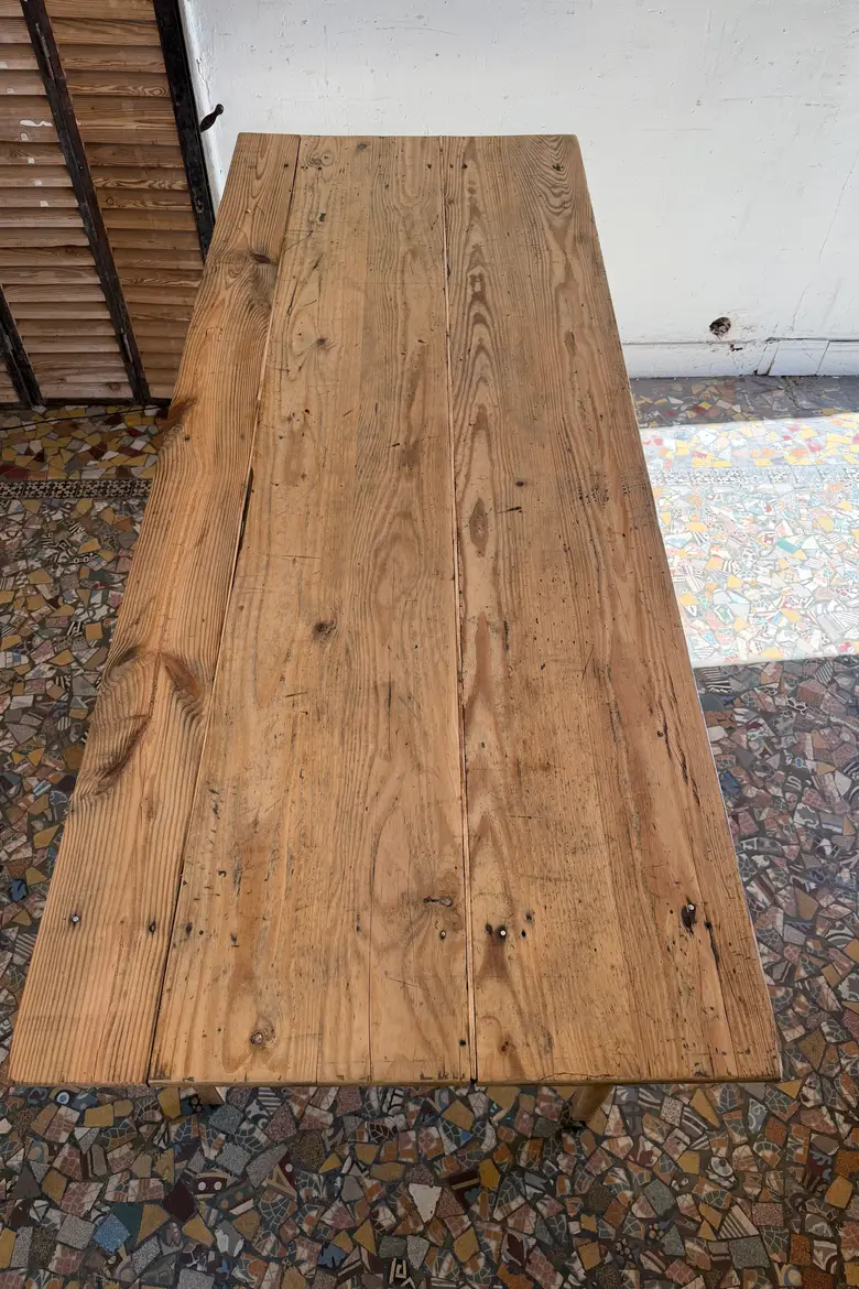 Table de ferme en sapin – début XXe