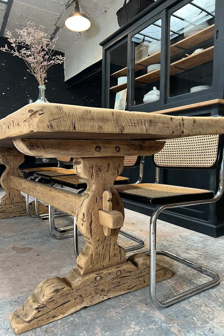 Table de monastère 19ème