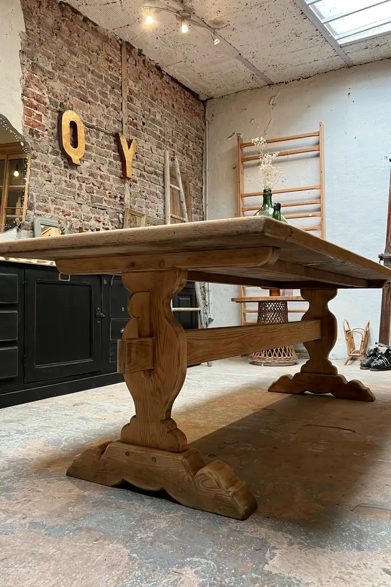 Table de monastère en chêne 1960