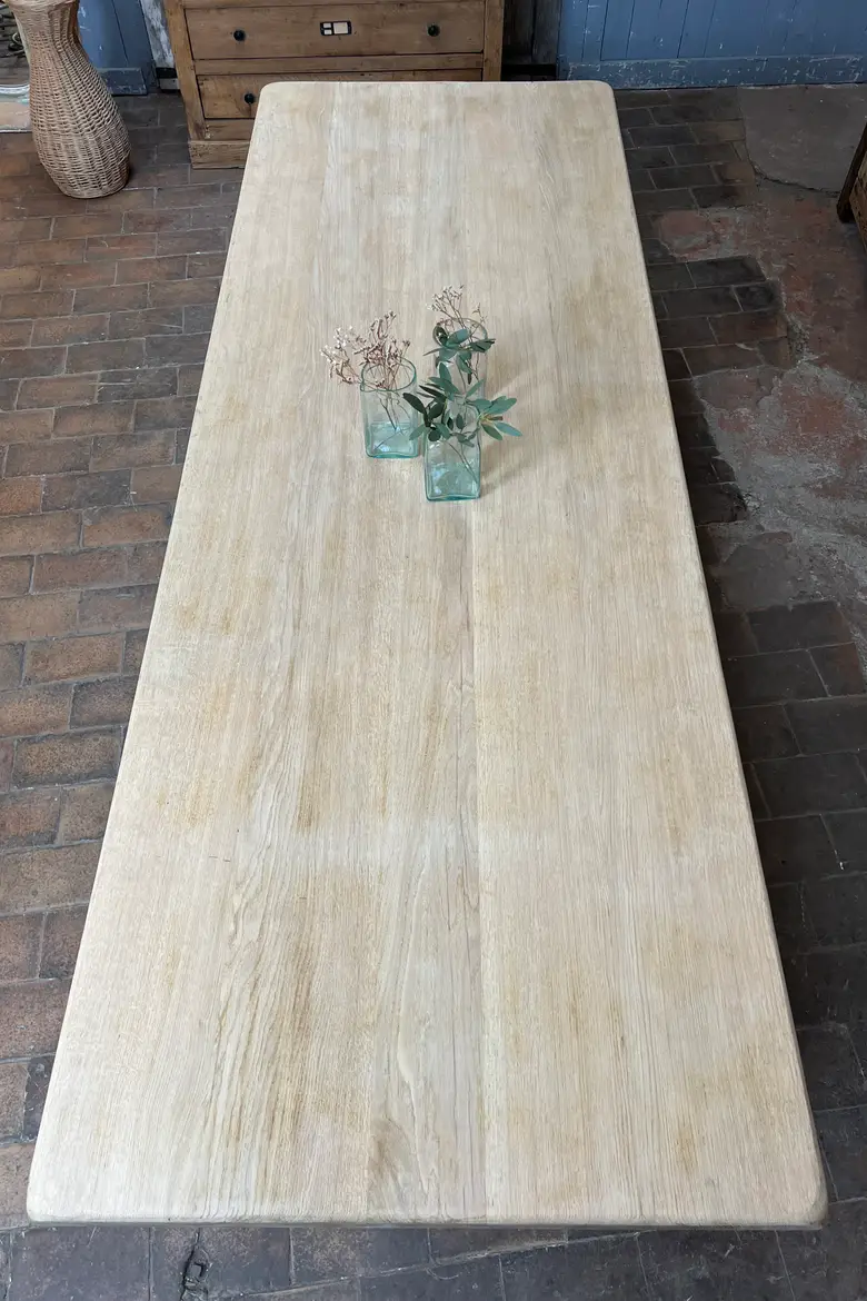 Table de monastère en chêne