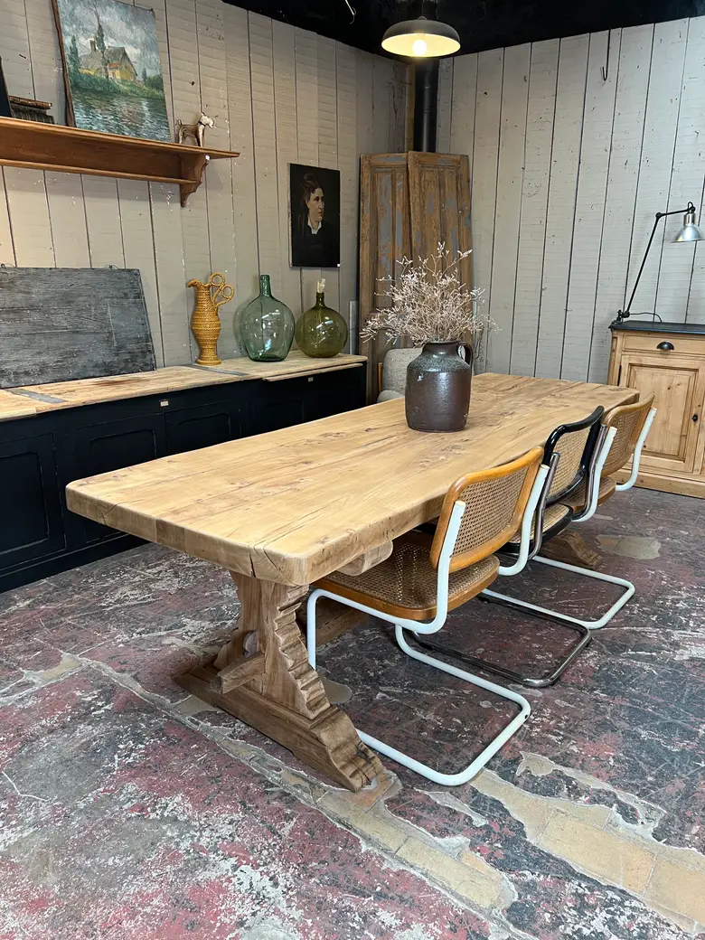 Table de monastère en chêne