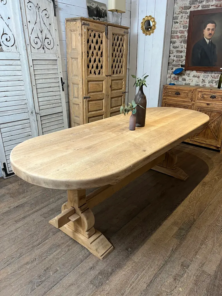 Table de monastère en chêne