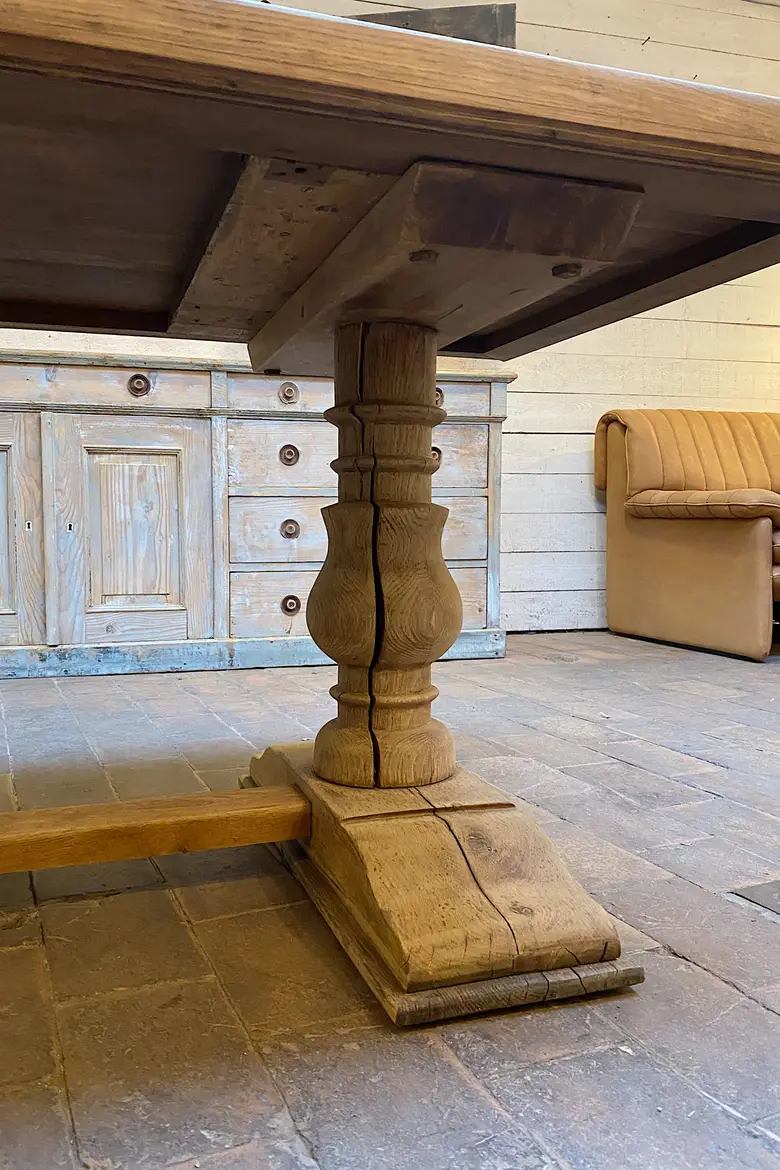 Table de monastère en chêne Début XXème
