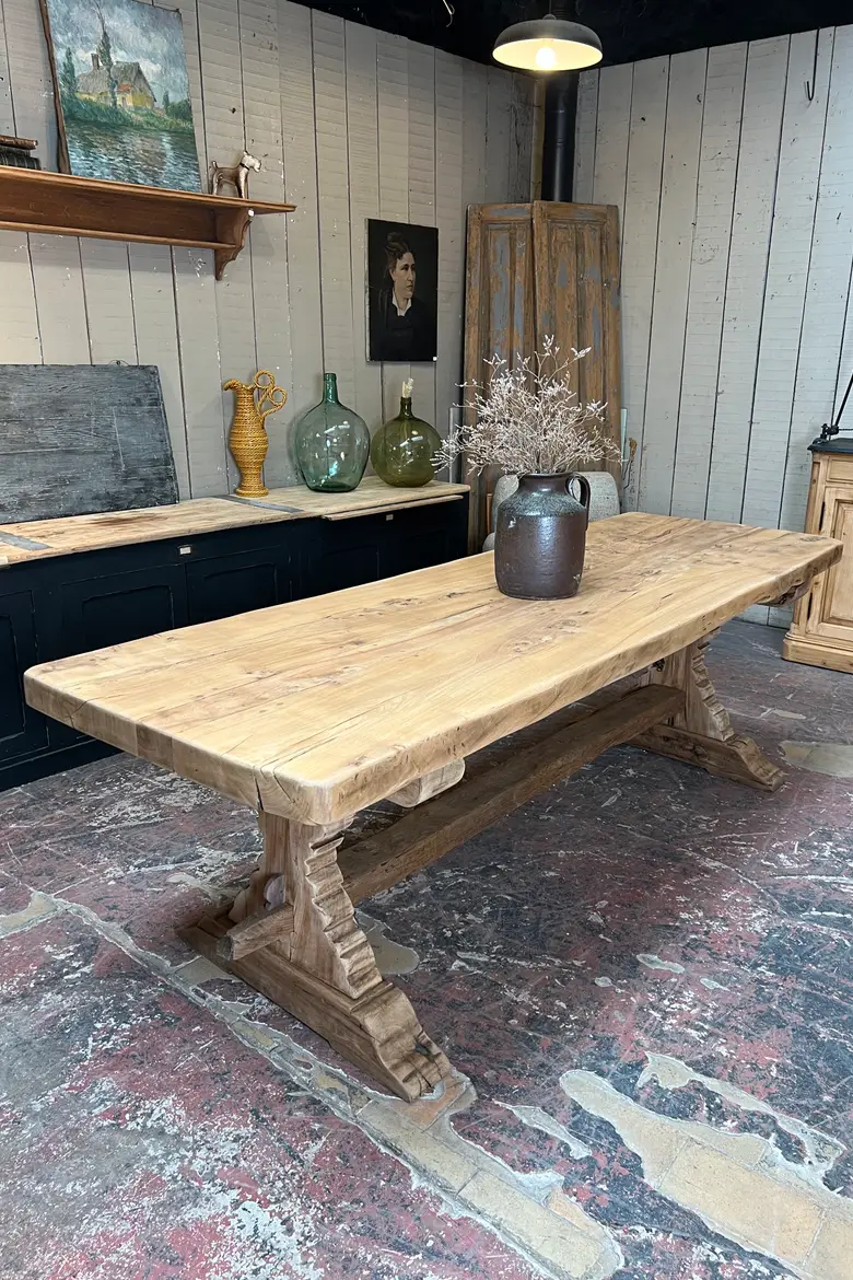Table de monastère en chêne
