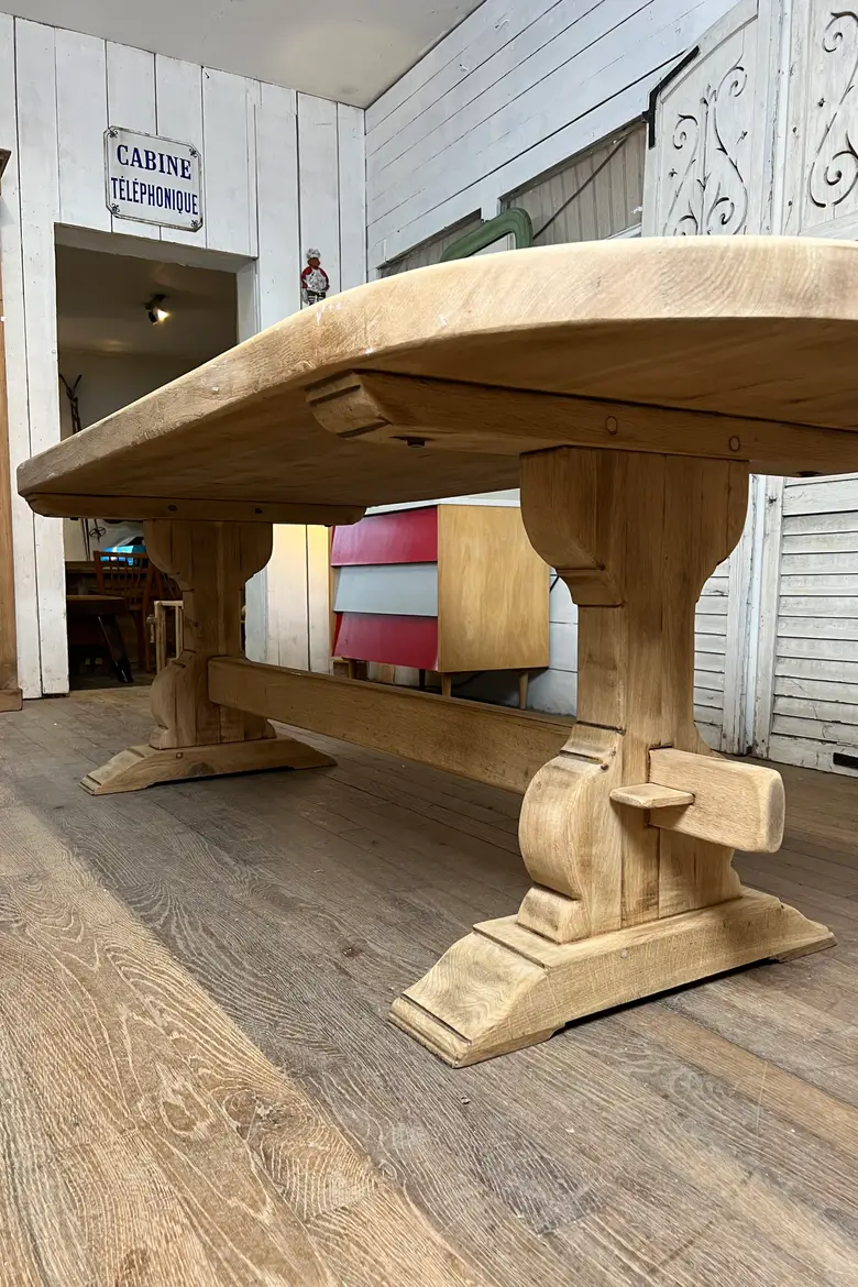 Table de monastère en chêne