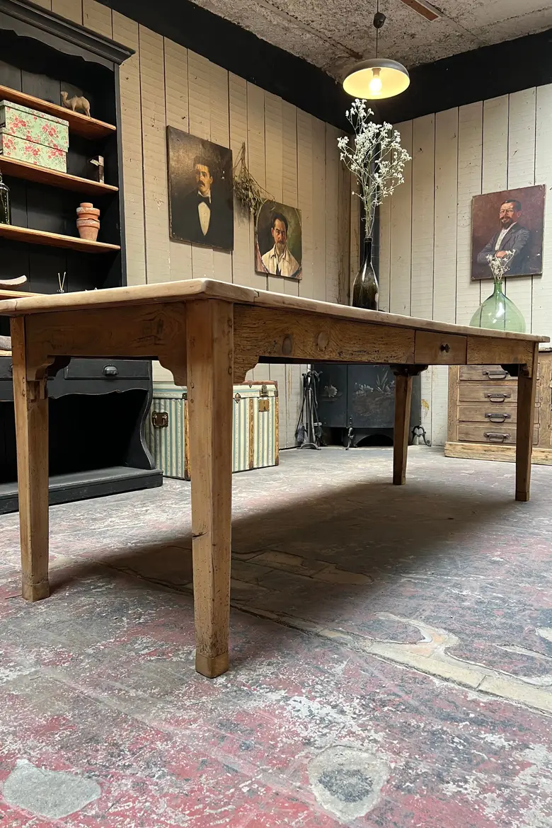 Table de restaurant en merisier Début XXème