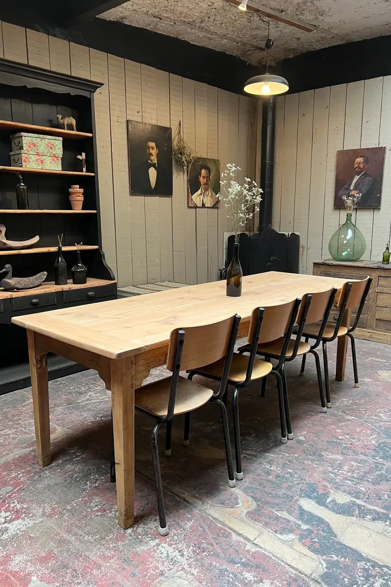 Table de restaurant en merisier Début XXème