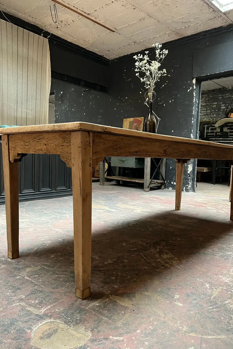 Table de restaurant en merisier Début XXème
