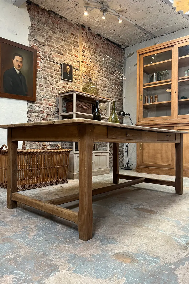 Table de travail en chêne
